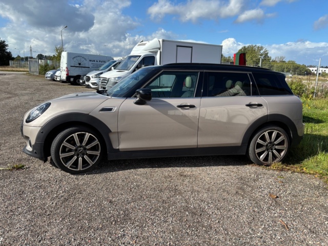1418842-2 Mini Cooper Clubman (Fransk reg, saknar nyckel) UPPDATERAD