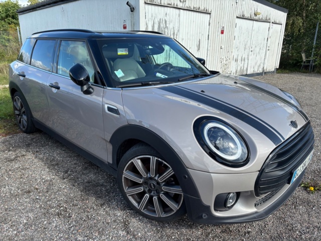 1418842-6 Mini Cooper Clubman (Fransk reg, saknar nyckel) UPPDATERAD