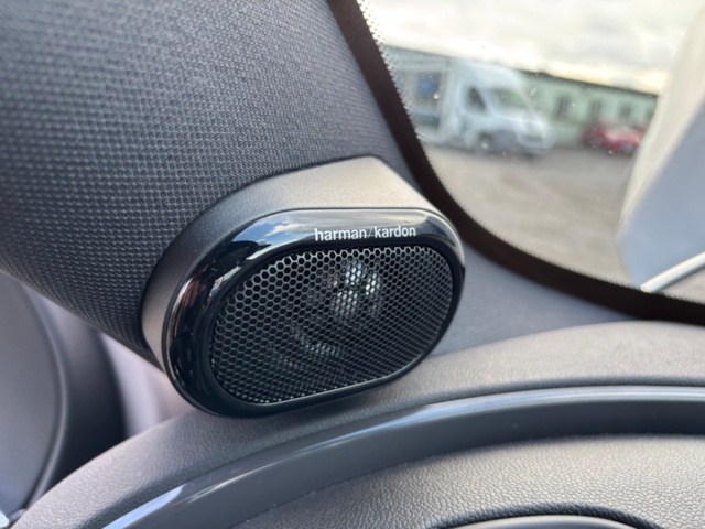 1418842-16 Mini Cooper Clubman (Fransk reg, saknar nyckel) UPPDATERAD