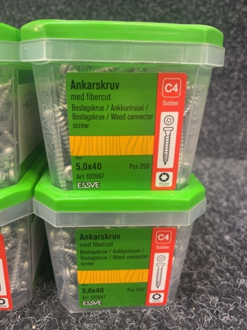 1418429-5 8 st Förpackningar Ankarskruv 5,0x40, Essve