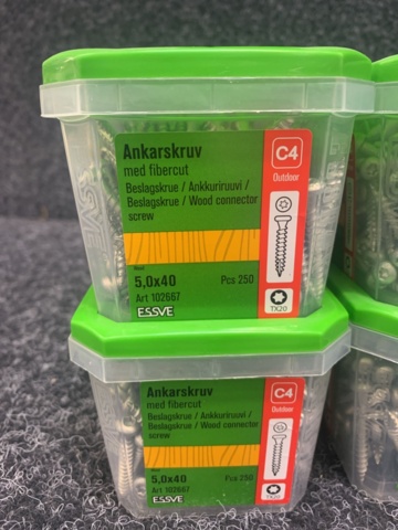1418439-2 8 st Förpackningar Ankarskruv 5,0x40, Essve