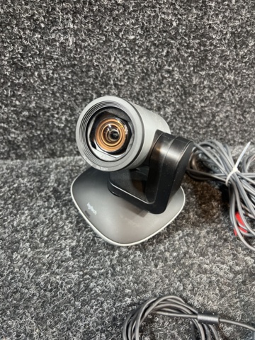 1395602-12 Conference equipment - Logitech