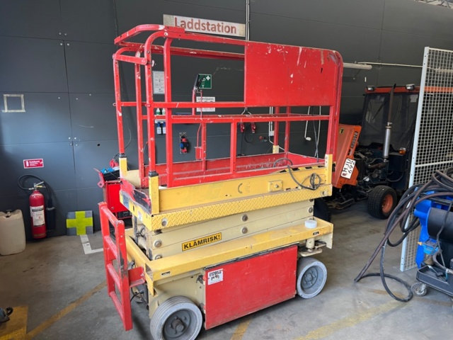 1419235-1 Saxlift JLG 1932 E