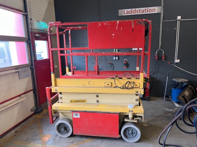 1419235-2 Saxlift JLG 1932 E