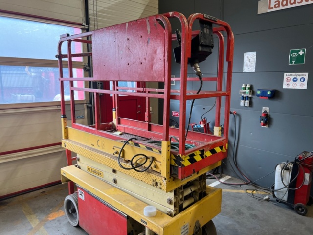 1419235-3 Saxlift JLG 1932 E