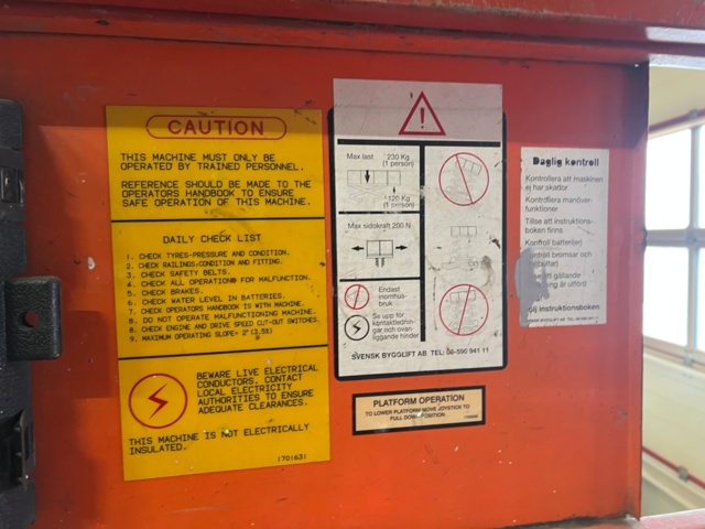 1419235-15 Saxlift JLG 1932 E