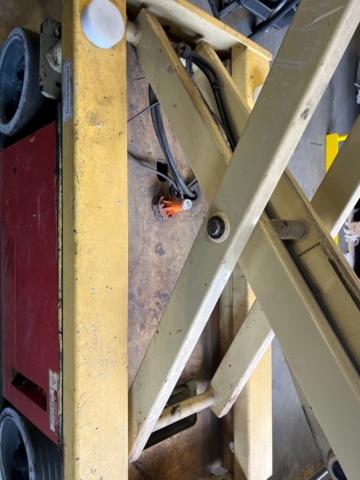 1419235-23 Saxlift JLG 1932 E