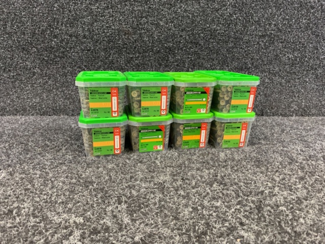 1418501-1 8 st Förpackningar Träskruv, Essve