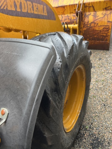 1384558-8 Hjullastare med skopa - Hydrema WL550B (WL5)