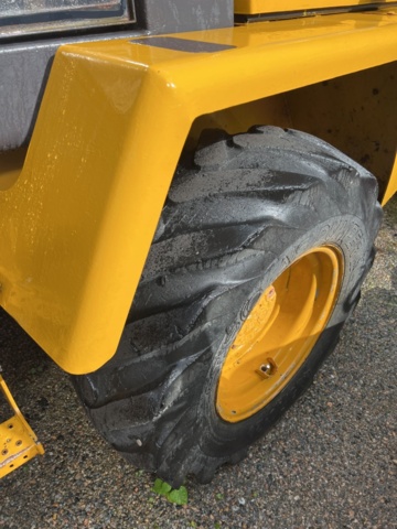 1384558-12 Hjullastare med skopa - Hydrema WL550B (WL5)