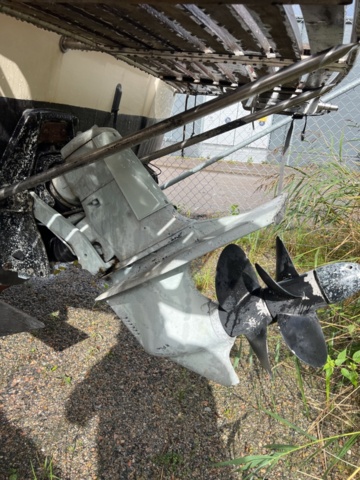 1384559-8 Motorbåt Fjord 26” med vagn