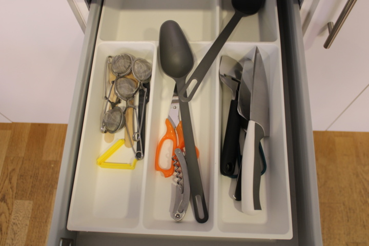 1410614-8 Köksutensilier