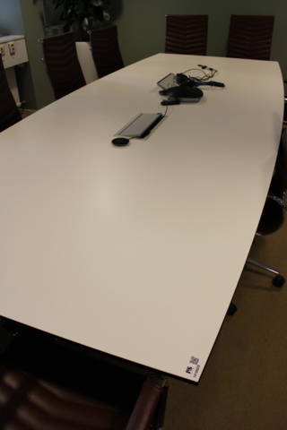 1410620-4 Konferensbord med 12 st stolar