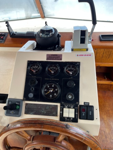 1384559-17 Motorbåt Fjord 26” med vagn