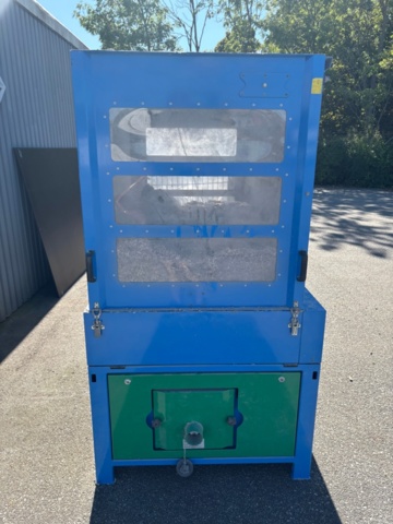 1388315-3 ISOblow TITAN (updated info)