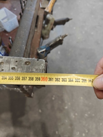 1400547-20 3 self-built assembly benches