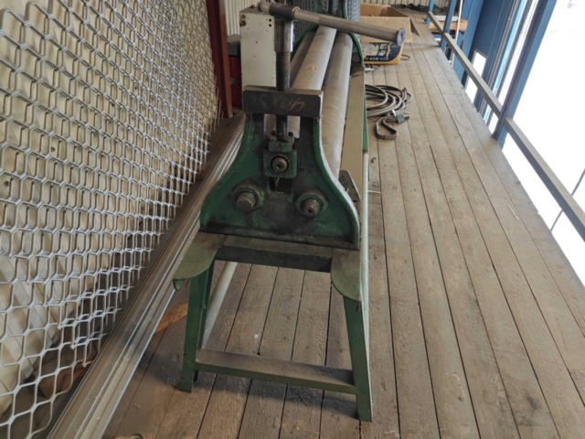 1400554-4 Manual round roller