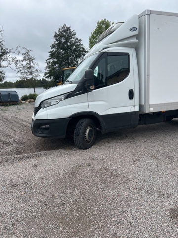 1296741-3 Iveco Daily 35-140 Chassi Cab 2.3 JTD Hi-Matic, 136hk, 2020