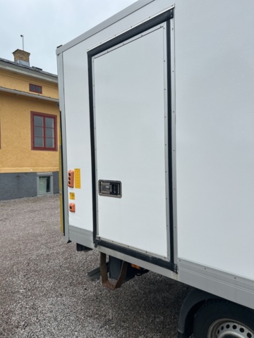 1296741-7 Iveco Daily 35-140 Chassi Cab 2.3 JTD Hi-Matic, 136hk, 2020