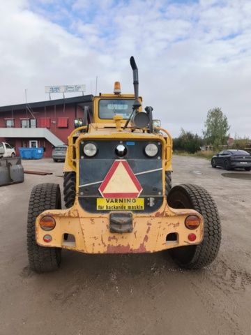 1331899-4 Baklastare Volvo BM 642