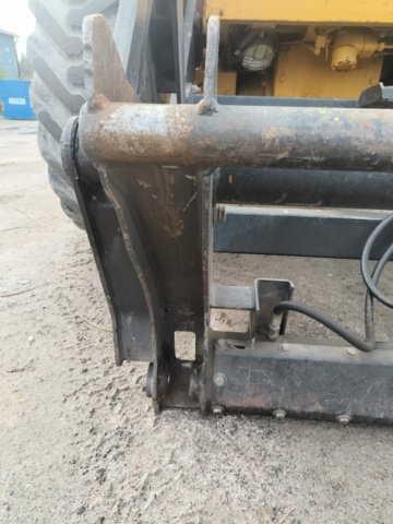 1331899-19 Baklastare Volvo BM 642