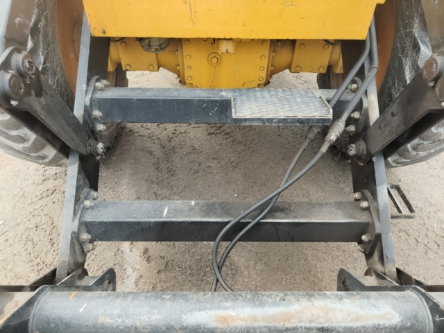 1331899-21 Baklastare Volvo BM 642