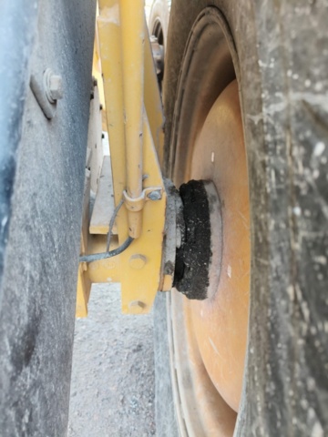 1331899-29 Baklastare Volvo BM 642