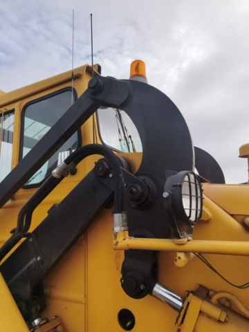 1331899-34 Baklastare Volvo BM 642