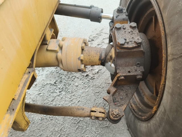 1331899-40 Baklastare Volvo BM 642