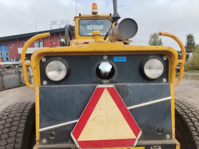 1331899-44 Baklastare Volvo BM 642