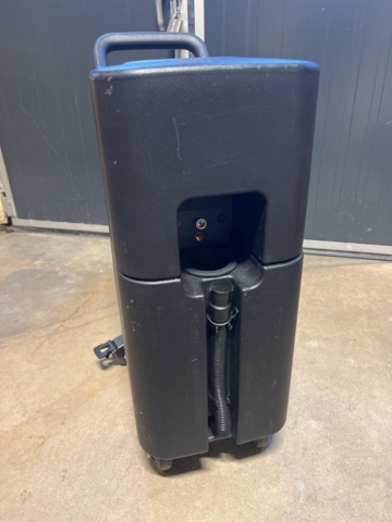 1395626-4 Städrobot -  PurGoBot med arbetsstation och påfyllningsvagn