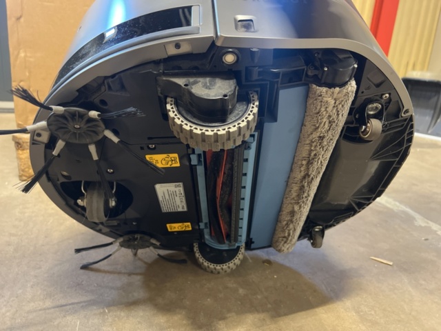 1395626-12 Städrobot -  PurGoBot med arbetsstation och påfyllningsvagn