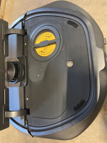 1395626-17 Städrobot -  PurGoBot med arbetsstation och påfyllningsvagn