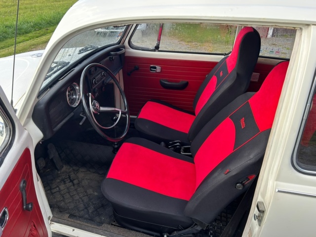 1343760-23 Volkswagen 1500 "Bubbla" (1970)