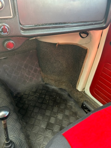 1343760-28 Volkswagen 1500 "Bubbla" (1970)