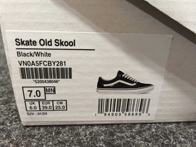 1415346-4 Skor Vans Skate Old Skool, Strl 39