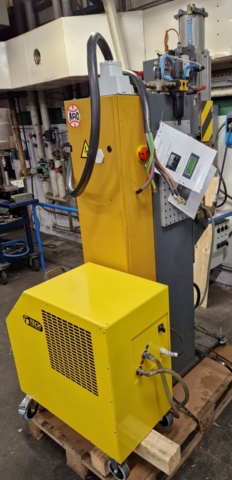 1421111-4 ARO Punktsvets med kylaggregat – 125 kVA, renoverad med nya tillbehör