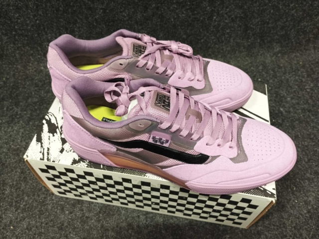 1415373-2 Skor Vans Ave 2.0, Strl 44