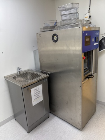 1409174-28 Autoklav - Getinge HS-33