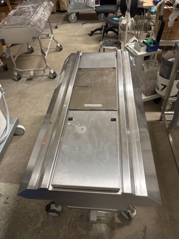 1409218-2 Dissection table - Getinge