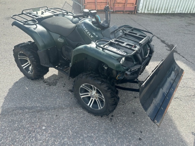1421426-4 Yamaha Grizzly 660 4WD -2004
