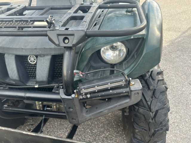 1421426-13 Yamaha Grizzly 660 4WD -2004