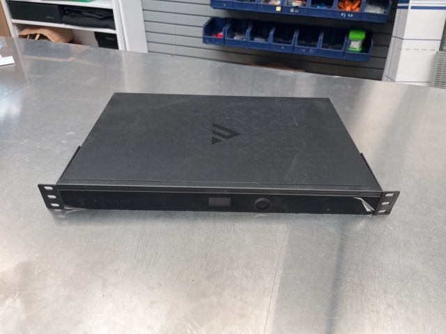 1291195-2 Pakedge 8 portars nätverksswitch