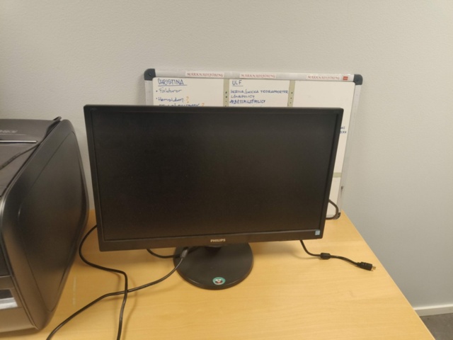 1331905-26 Kontorsmöbler och tillbehör