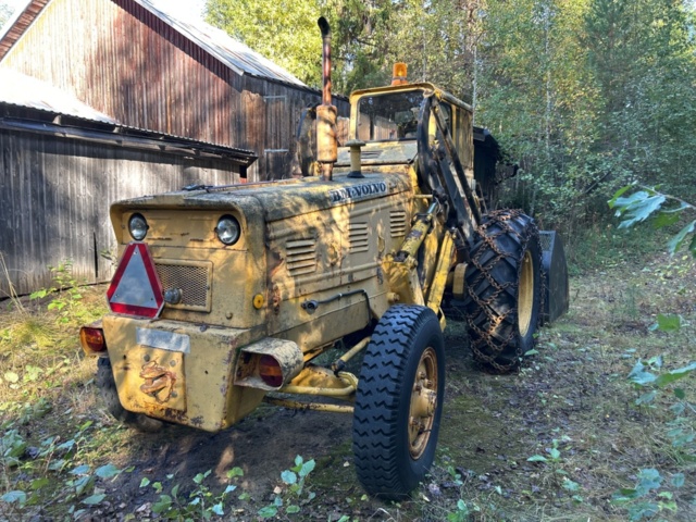 1378150-6 Baklastare - Volvo BM LM 218TD