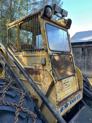 1378150-28 Baklastare - Volvo BM LM 218TD