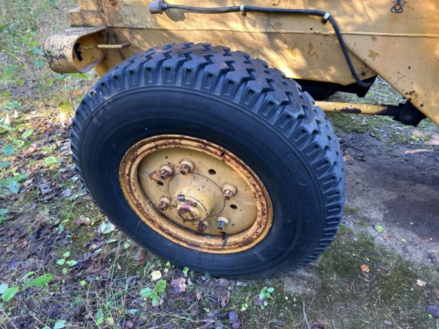 1378150-32 Baklastare - Volvo BM LM 218TD