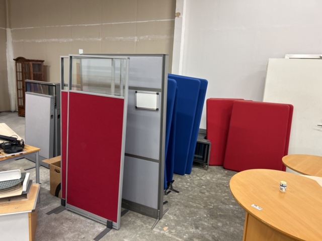 1361235-3 Screen walls / room dividers - mixed models