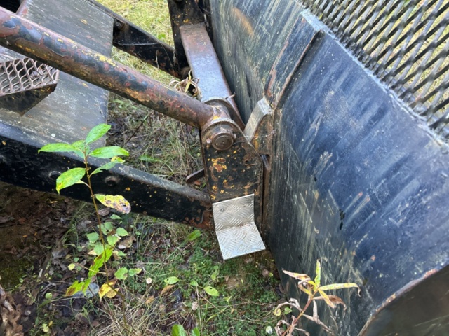 1378150-38 Baklastare - Volvo BM LM 218TD