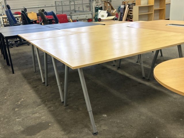 1361238-5 Tables 6 pcs - mixed models